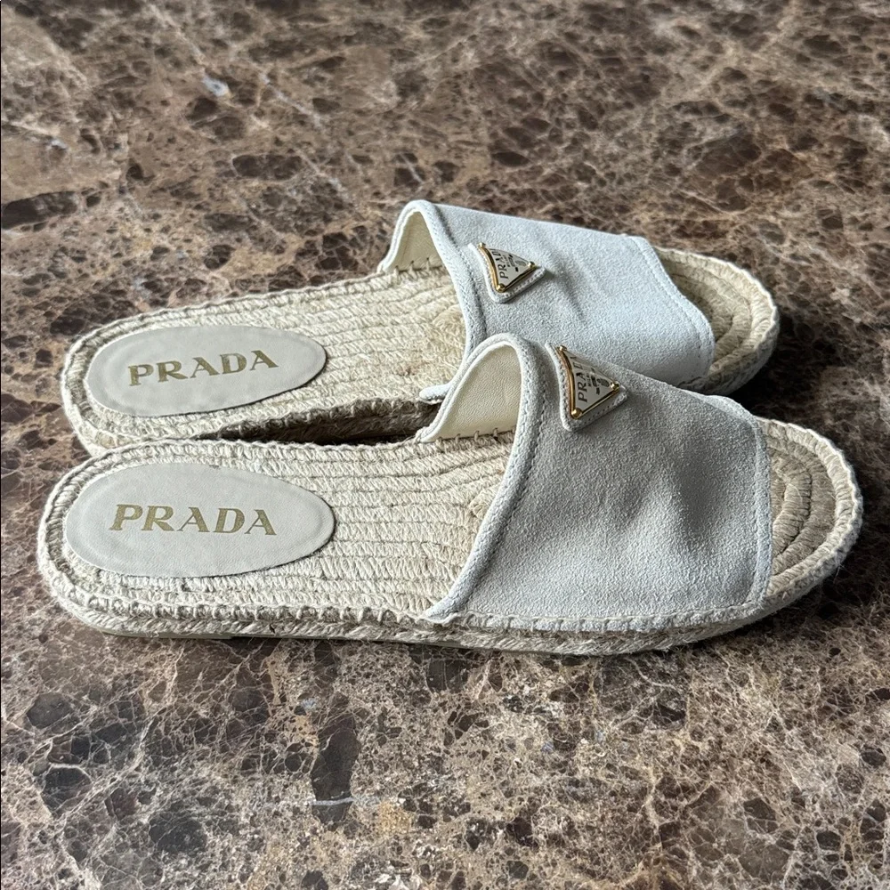 Prada suede light beige sandals flats slides gold gesso logo sz 40